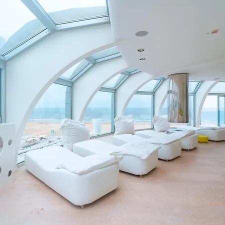 I-Suite Hotel-3